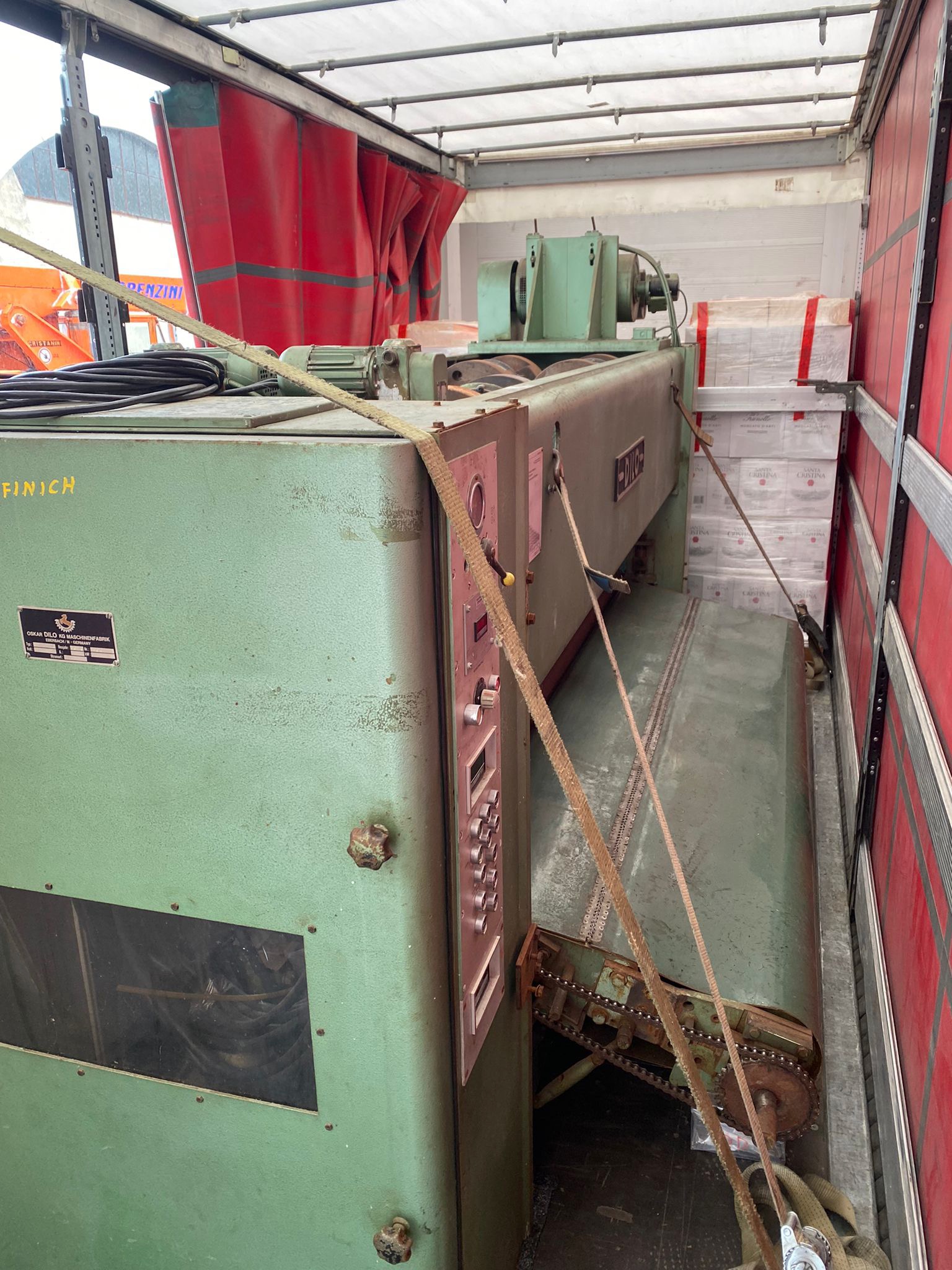 Dilo finishing needle loom