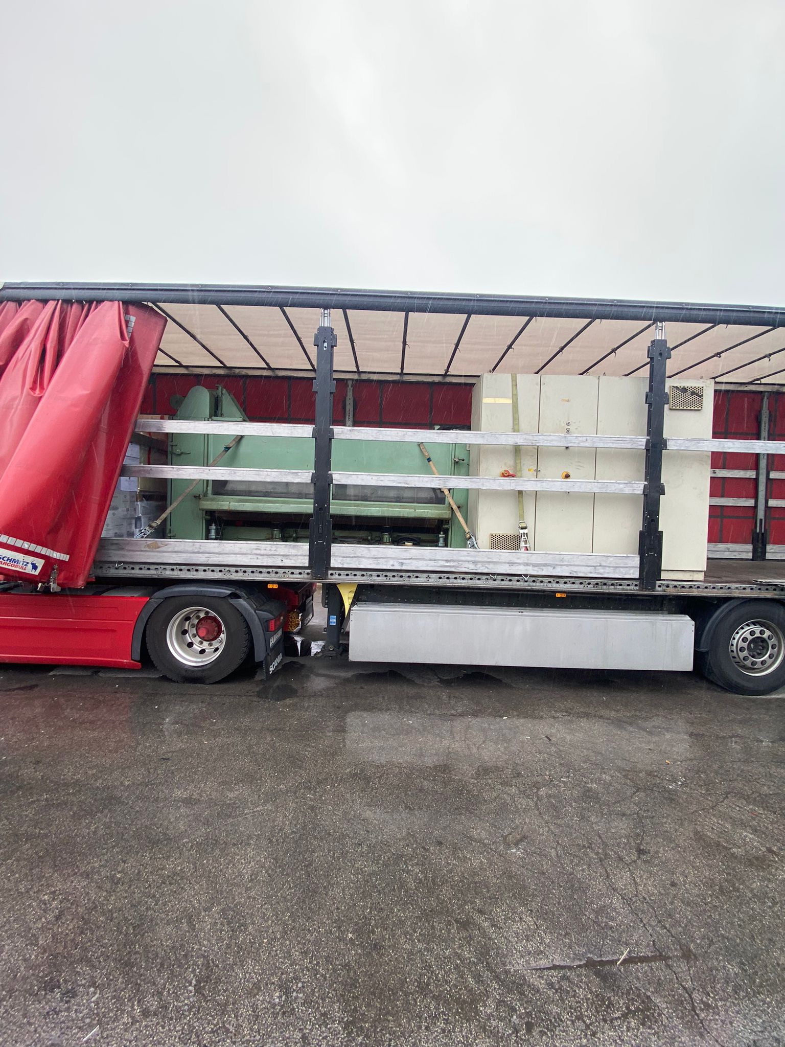 Dilo finishing needle loom